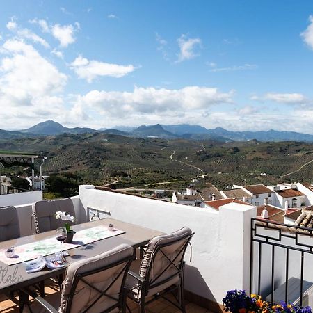 Olive Tree Bed And Breakfast Olvera Exterior foto
