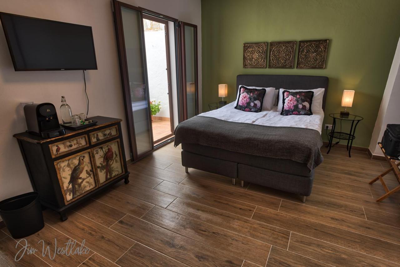 Olive Tree Bed And Breakfast Olvera Exterior foto